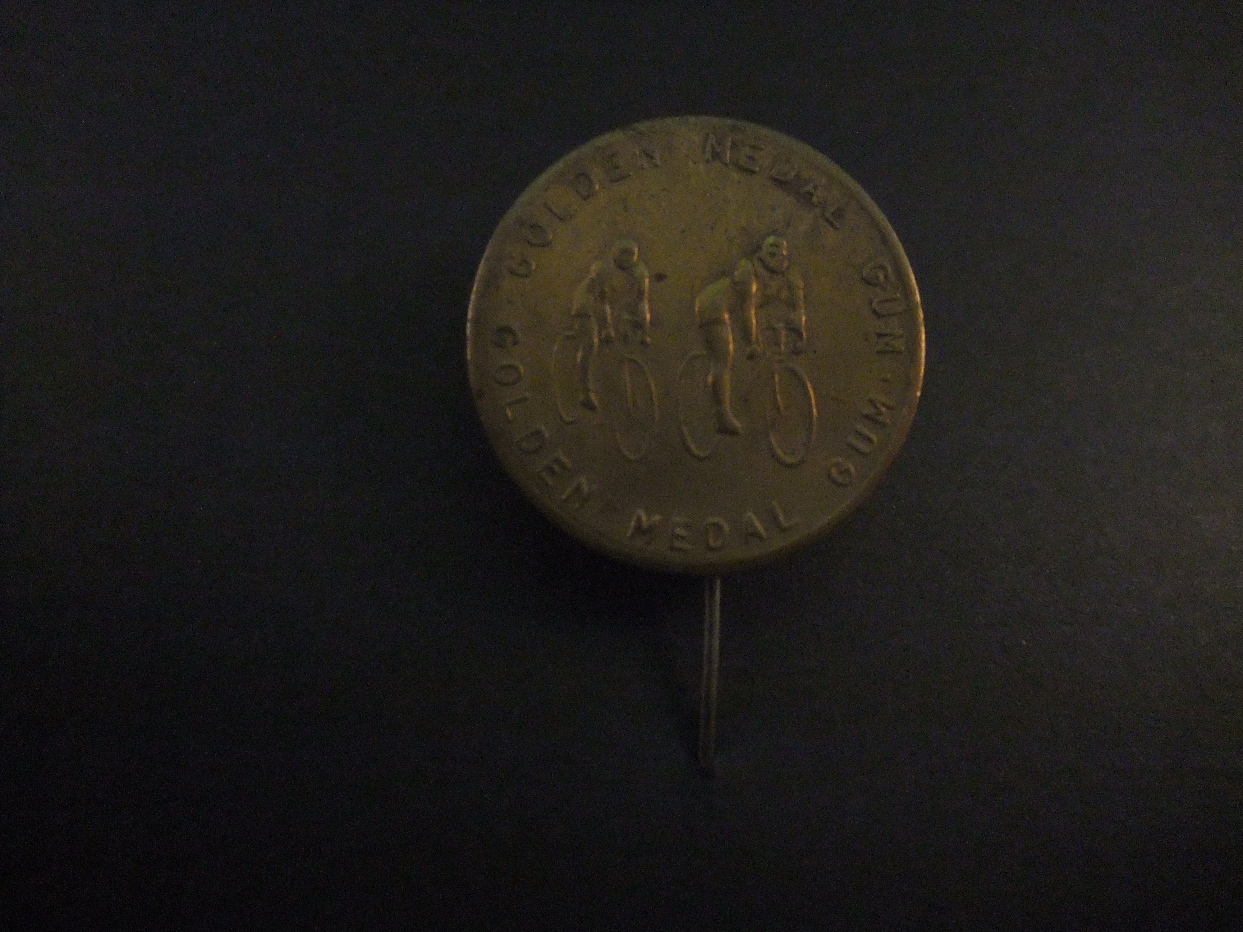 Golden Medal Gum Gum ( wielrennen) goudkleurig